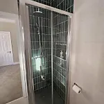 Luxurious Mews In Location