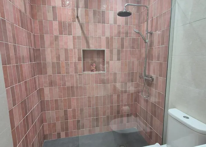 Luxurious Mews In Location Holiday home